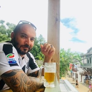 Meet your Posher, Luis